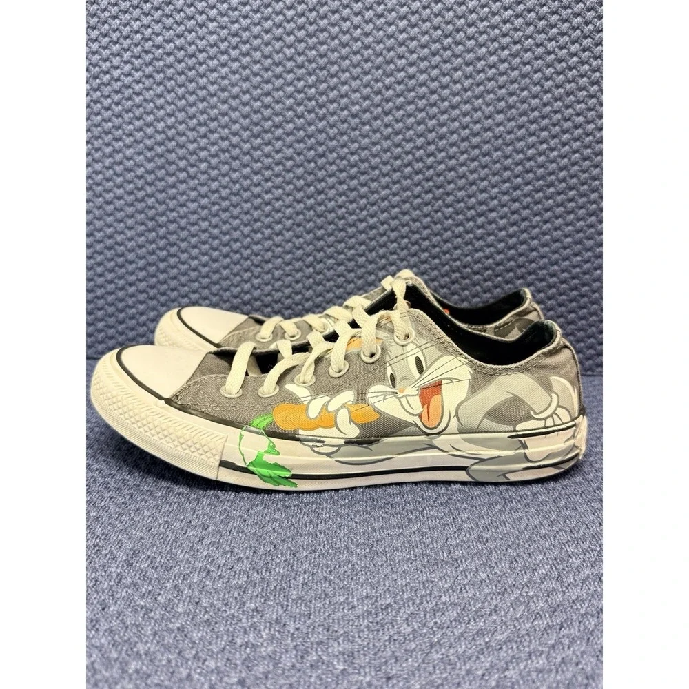 CONVERSE CHUCK TAYLOR ALL STAR LOONEY‎ TUNES LOW TOP SIZE 8 Men's.